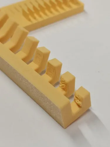 Similarly, this one shows us at what angles the overhang starts drooping