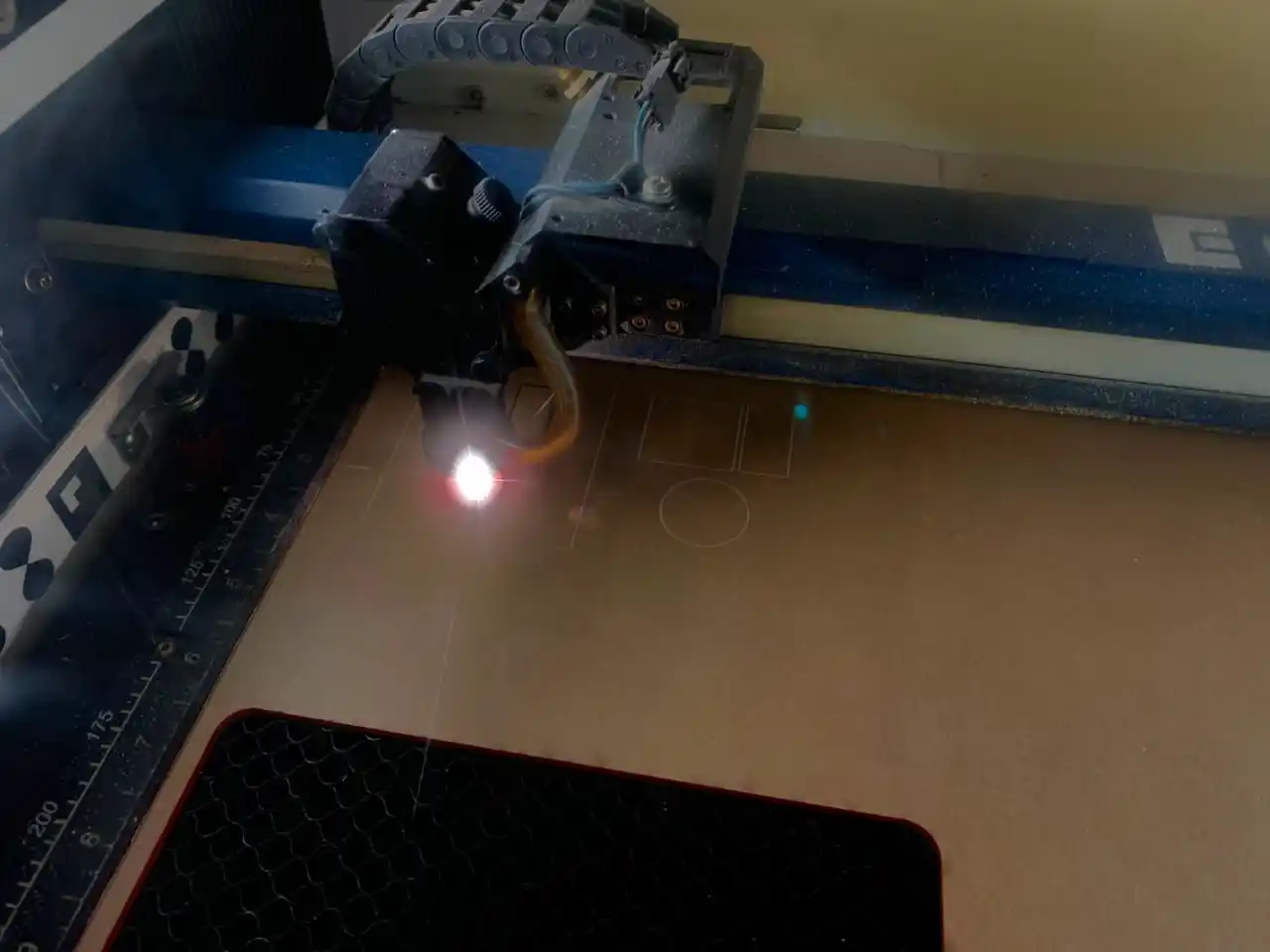 laser cutted lid