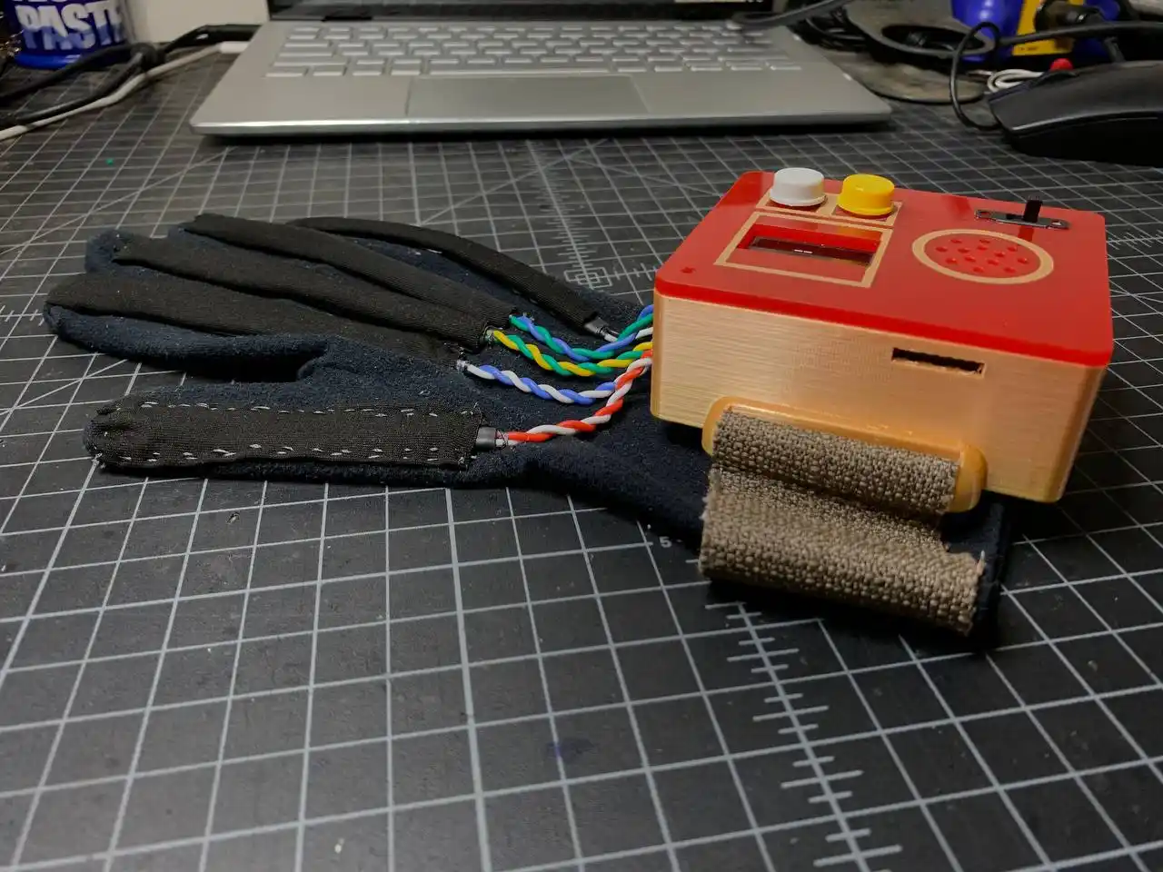2nd prototype of the glove
