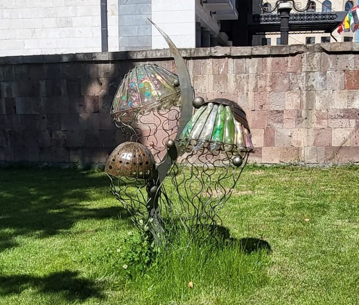 Decorative sculpture — "Verelq"