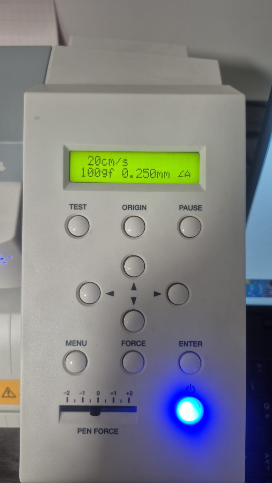 Machine panel — speed and force settings