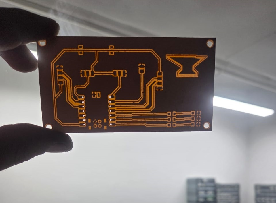 Outline cut in progress on the machine