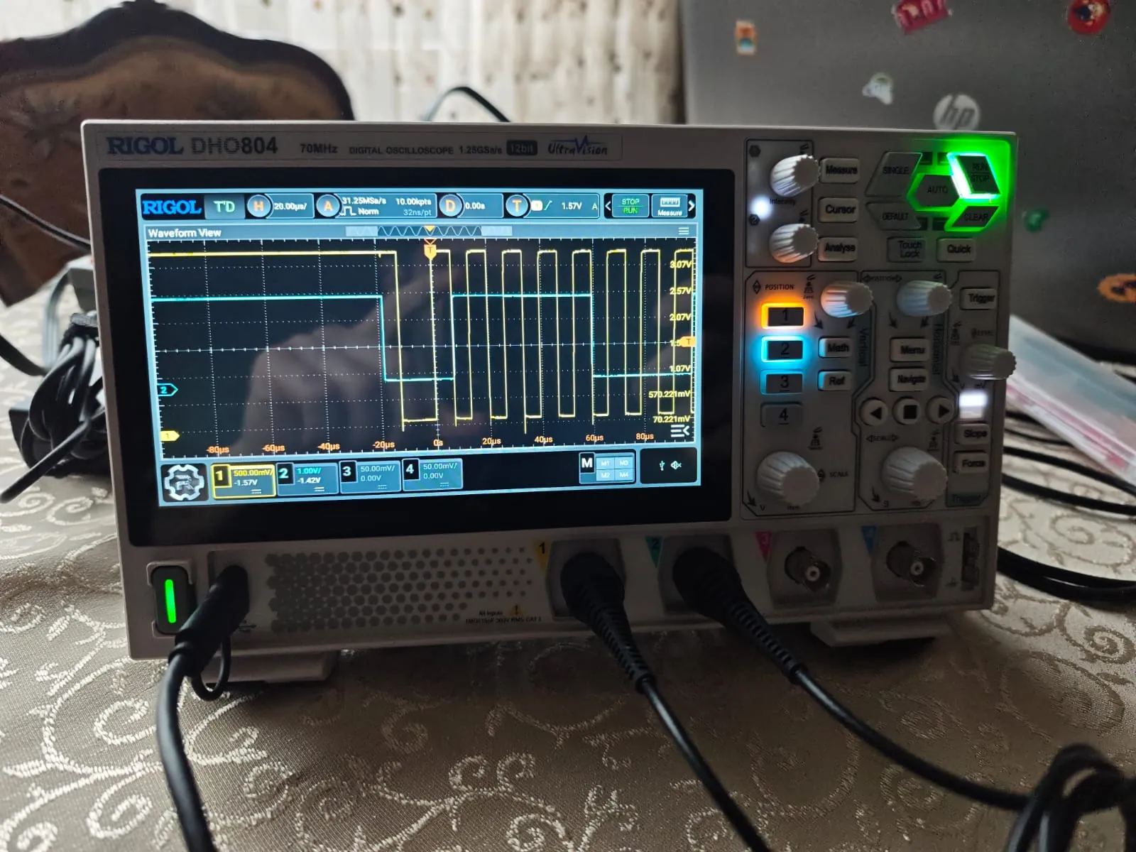 Oscilloscope Front