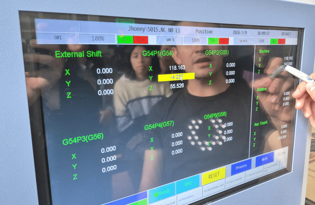 Machine control screen