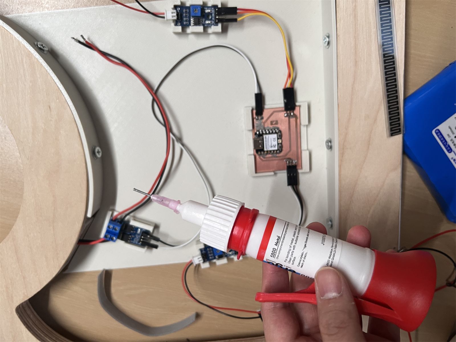 3D model glue fixing for modules