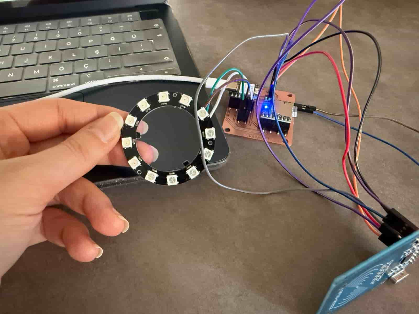 Neopixel Ring 12