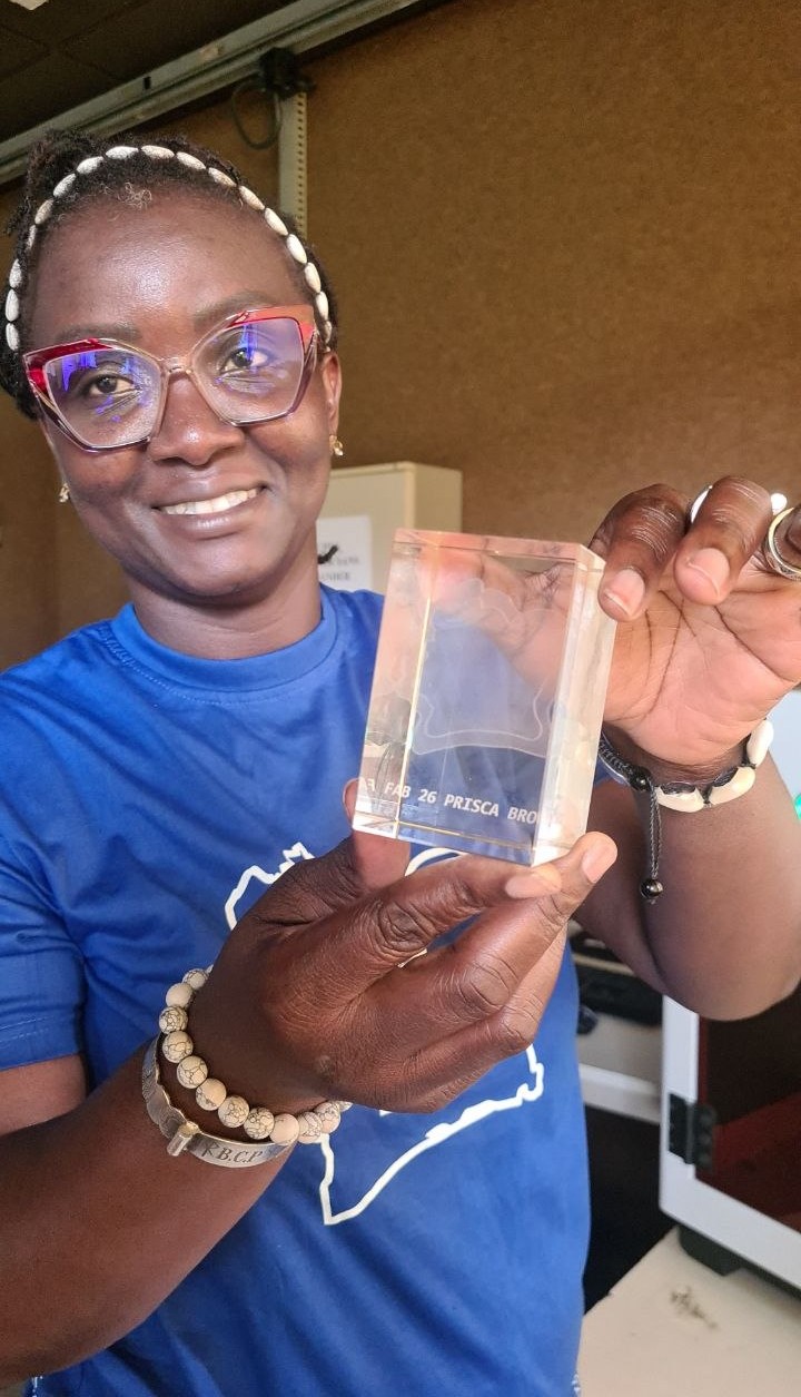 Final engraved crystal machine view