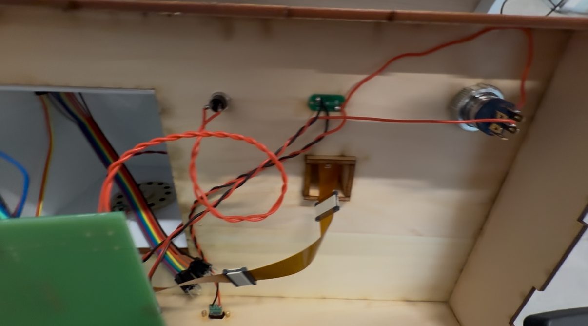 Internal circuit routing inside the laser-cut platform
