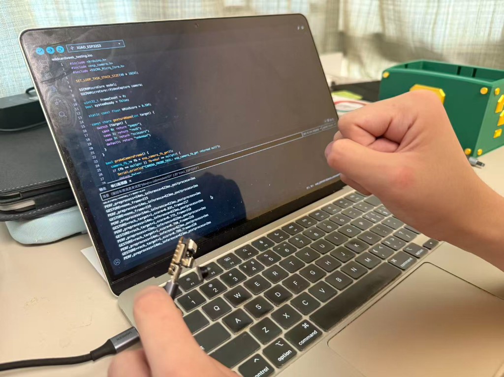 Rock gesture test with serial output