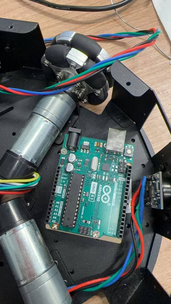 Arduino UNO mounted on the laser-cut base plate