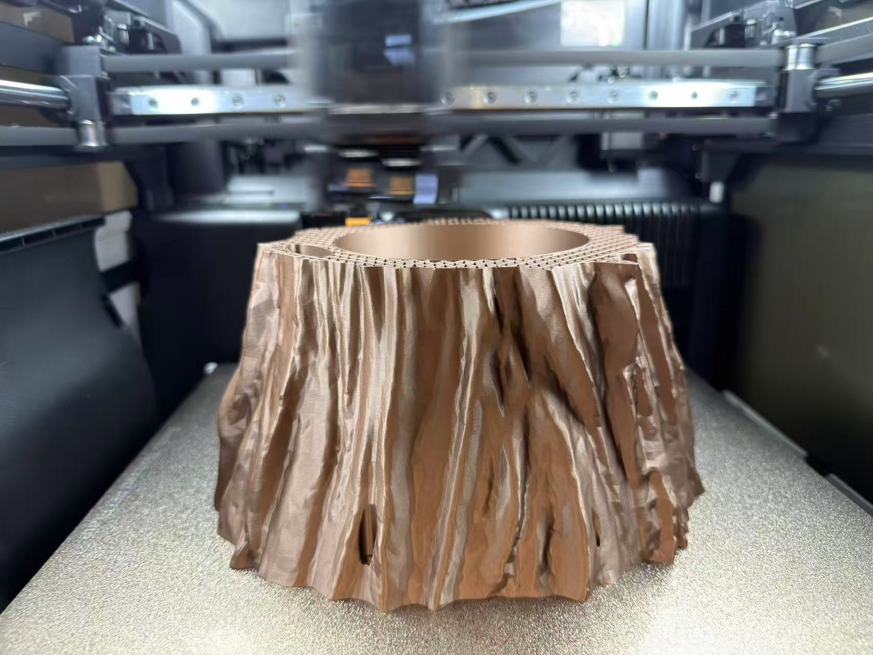 Same print job further along: part height increased with infill and walls stacking