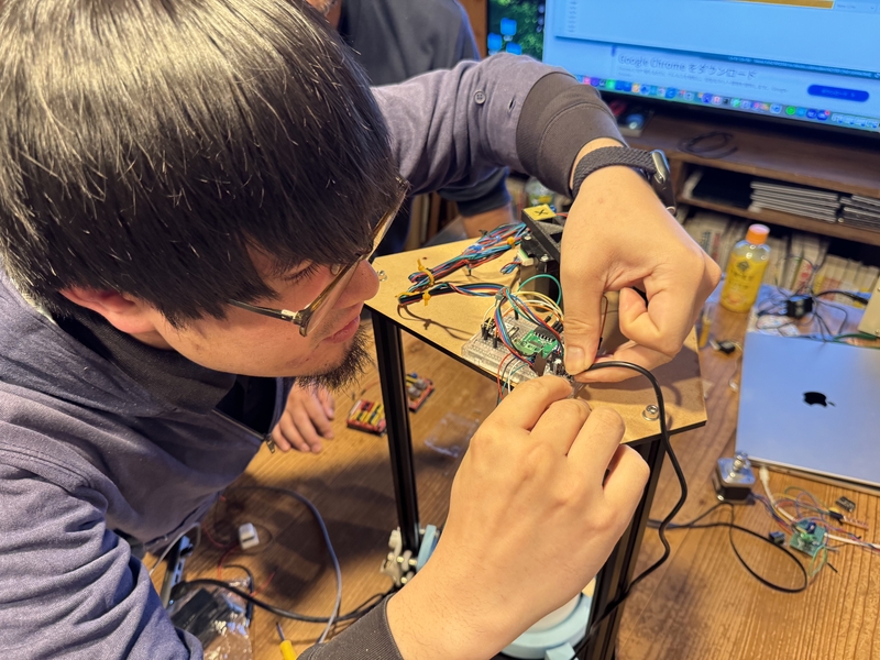 connecting power cable