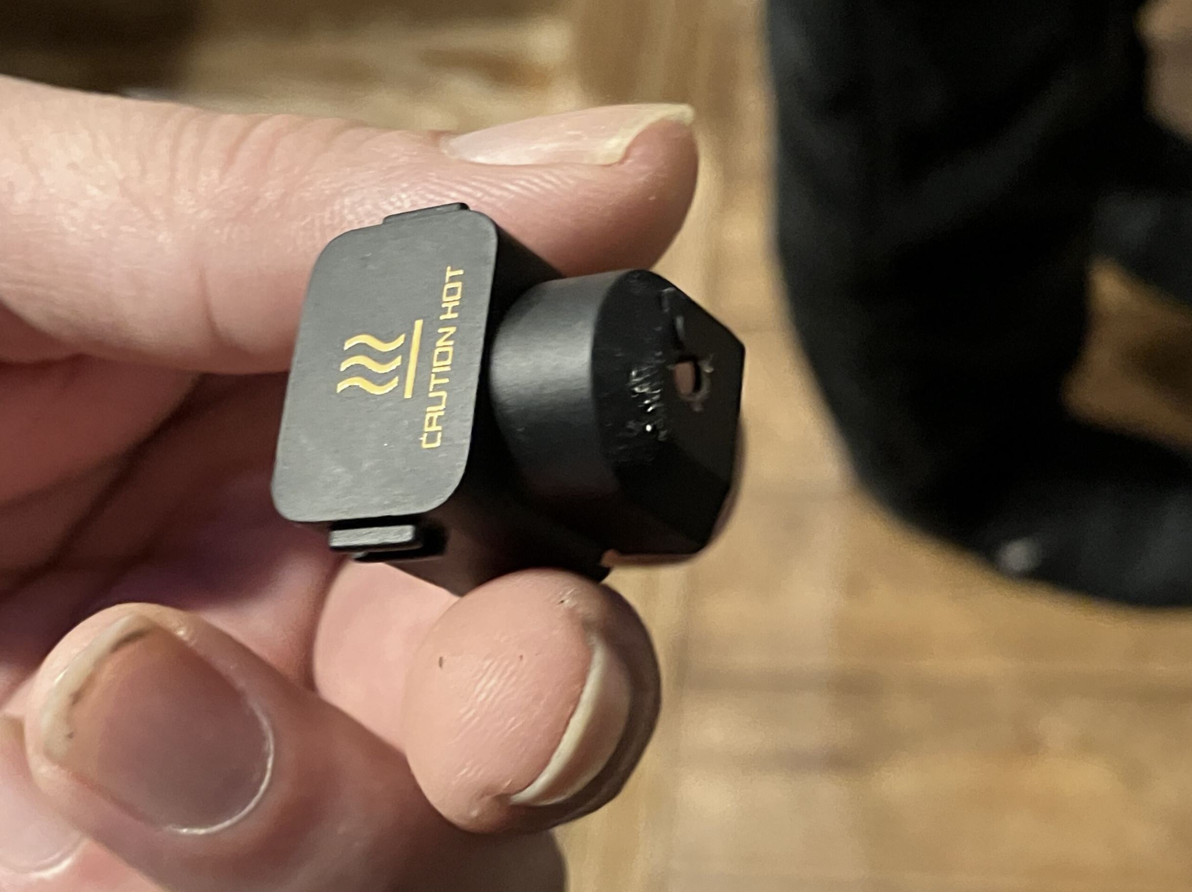 take off the nozzle cover