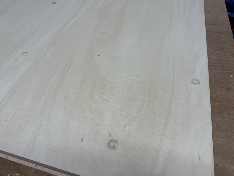 screw holes tend to be circles