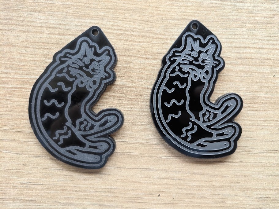 Voila! Two versions - one done with the AVR (left) and the other with the H2D (right) - you can visibly notice the resolution difference between the two of them