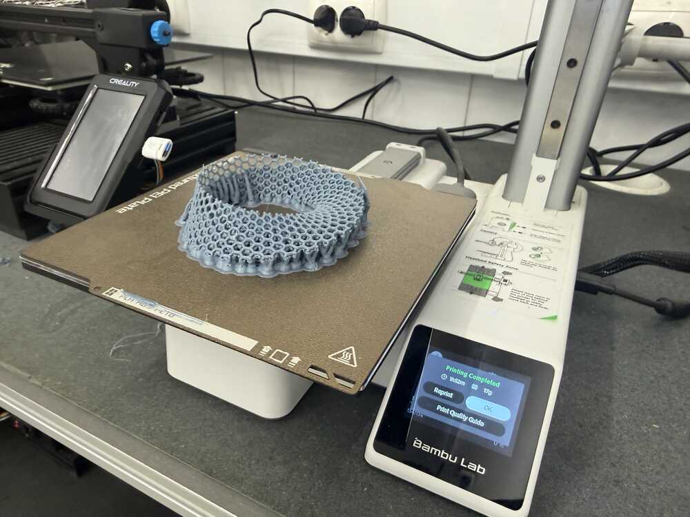 Möbius strip print - broken support removal