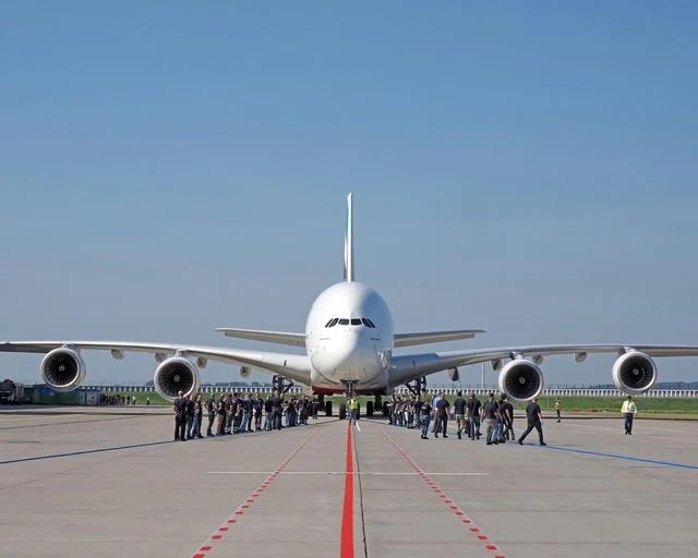 Airbus A380 wiring configuration reference