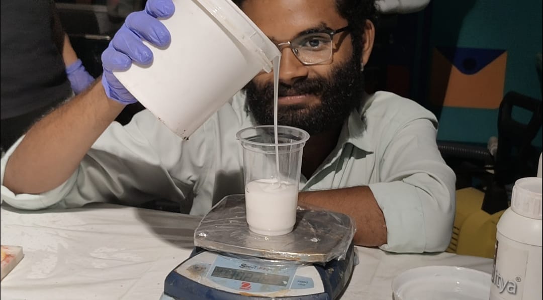 resinmeasuring.jpeg