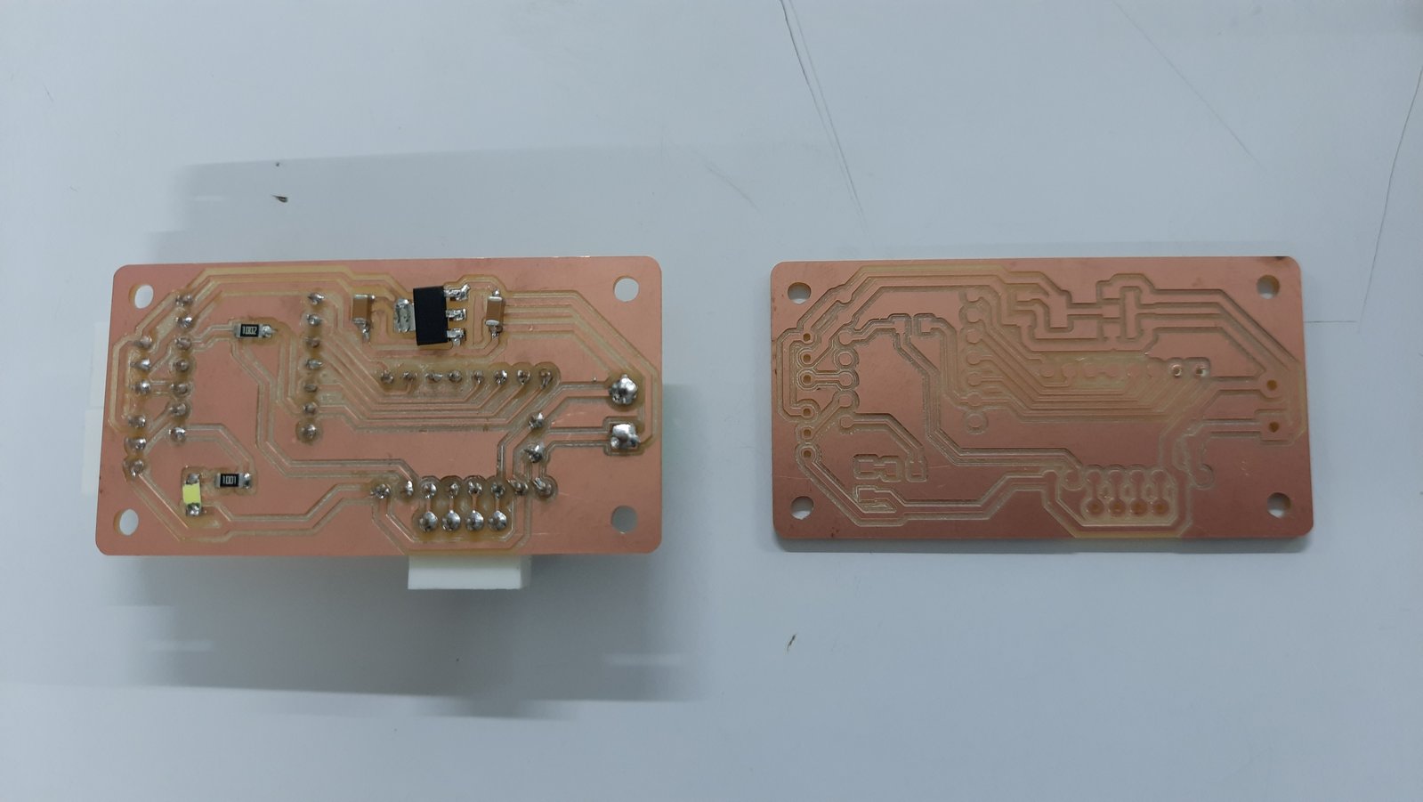 I soldered the board, but the pins to the motor driver were incorrect, so the components were removed and placed on a new board.