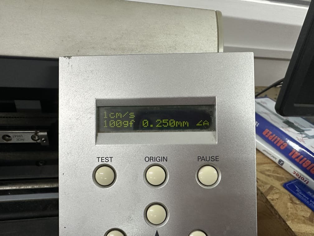 Vinyl cutter speed and force settings