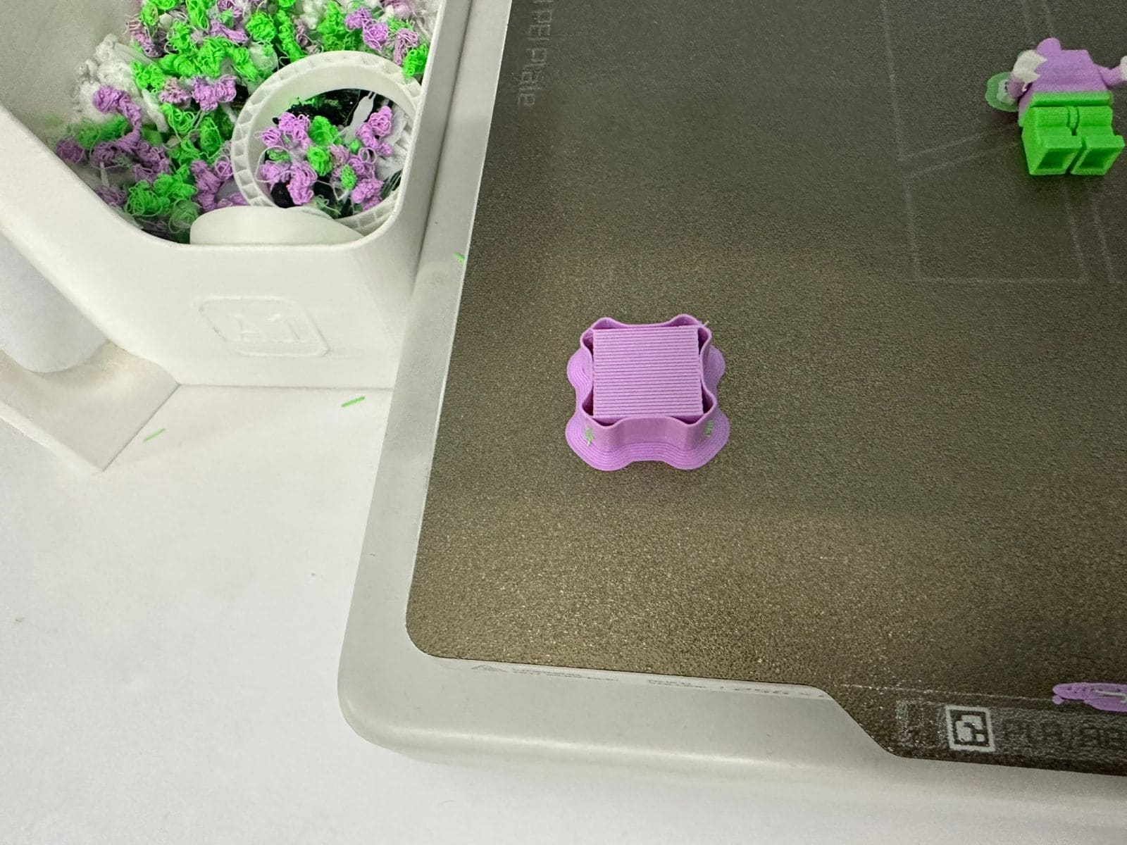 Purge tower used in multi-colour PLA printing