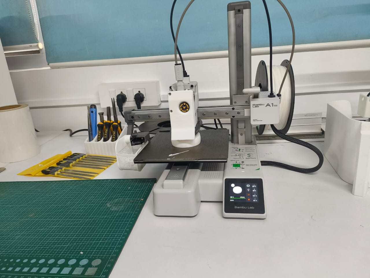 Fidget ring during the 3D printing process on Bambu Lab A1 Mini