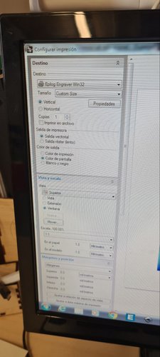 Rhinoceros print setup dialog sending the job to the Epilog driver as vectorial output.