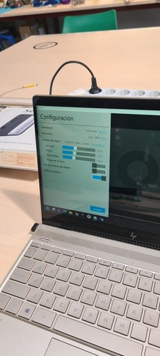 3D Sense software showing partial point cloud during scanning.