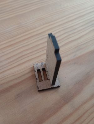 Joint clearance test pieces