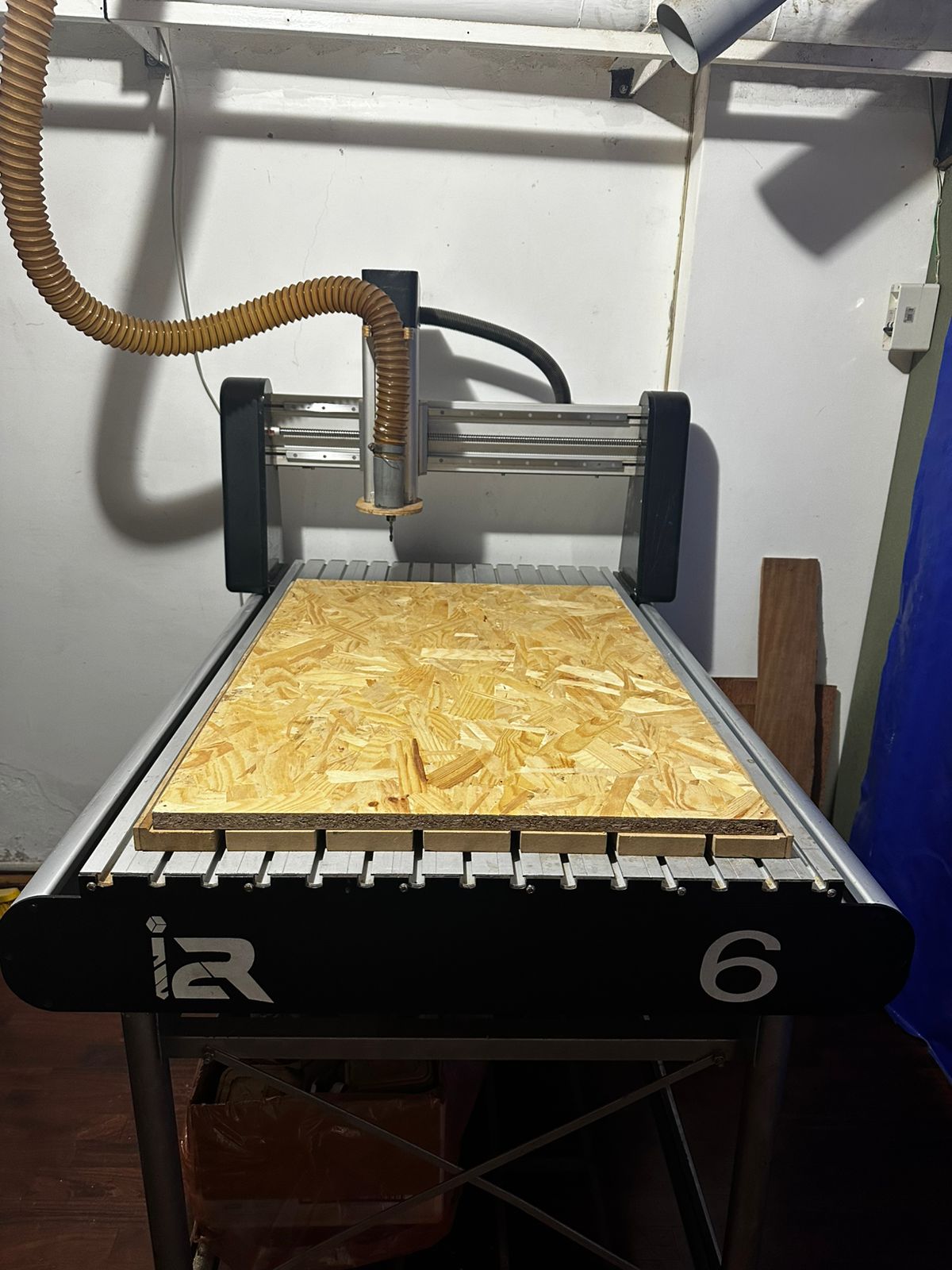 i2R CNC router used in the project