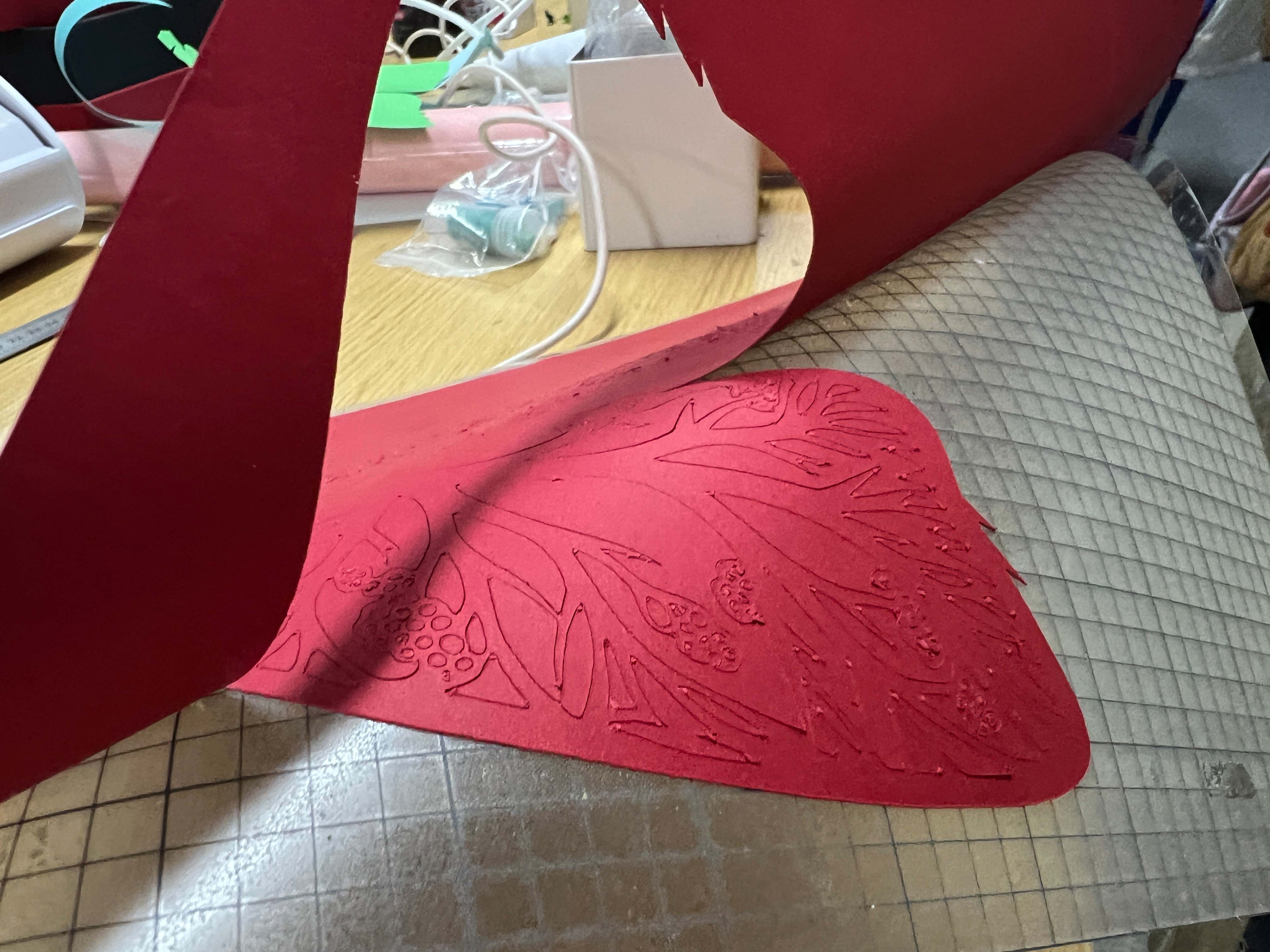 Cleaning details during weeding