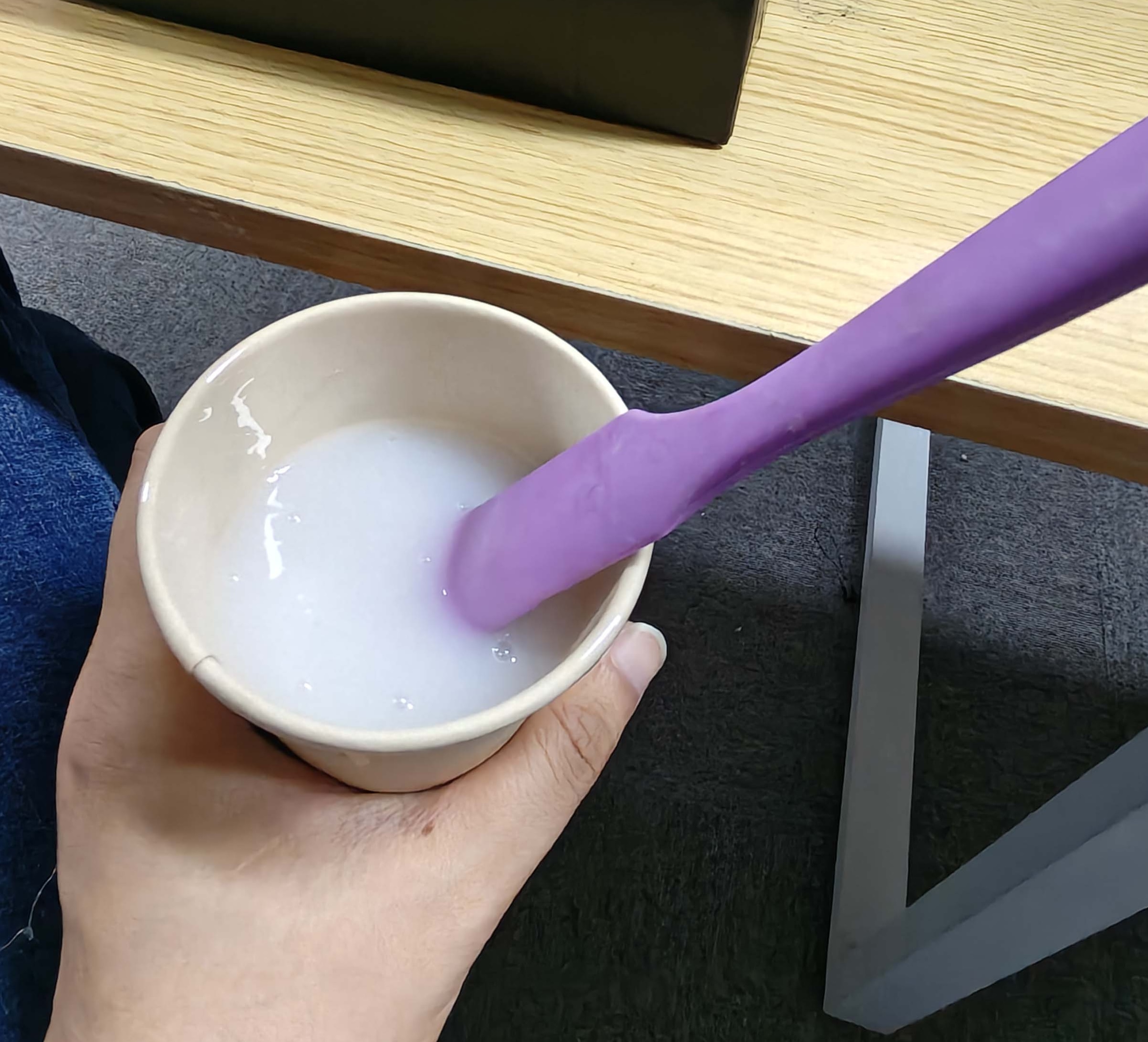 Mixing two-part silicone rubber