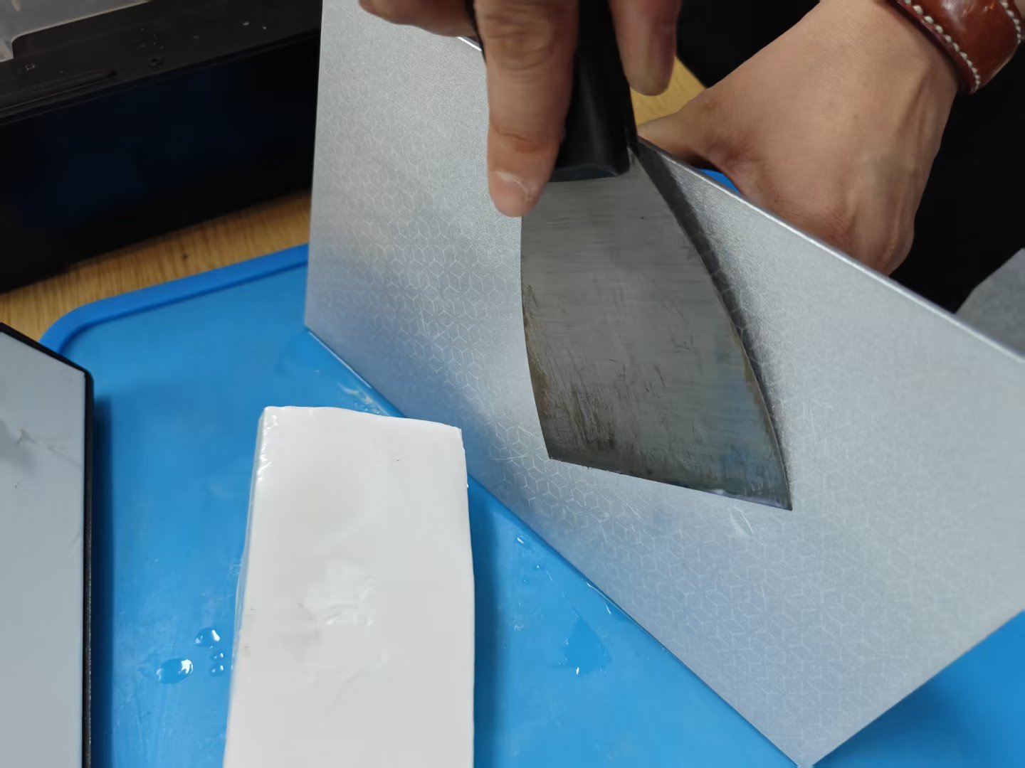 Removing the SLA printed model with a scraper