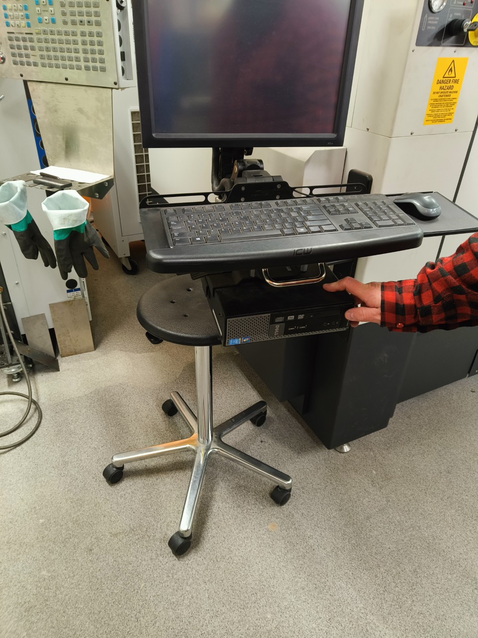 Turning on the laser PC