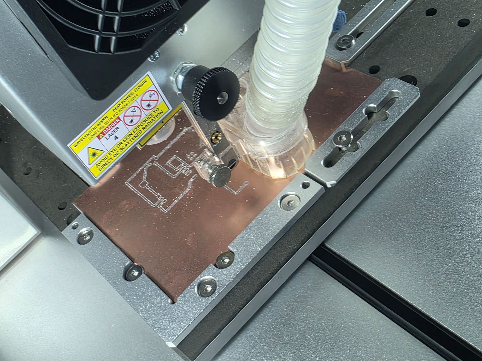 PCB milling input board traces