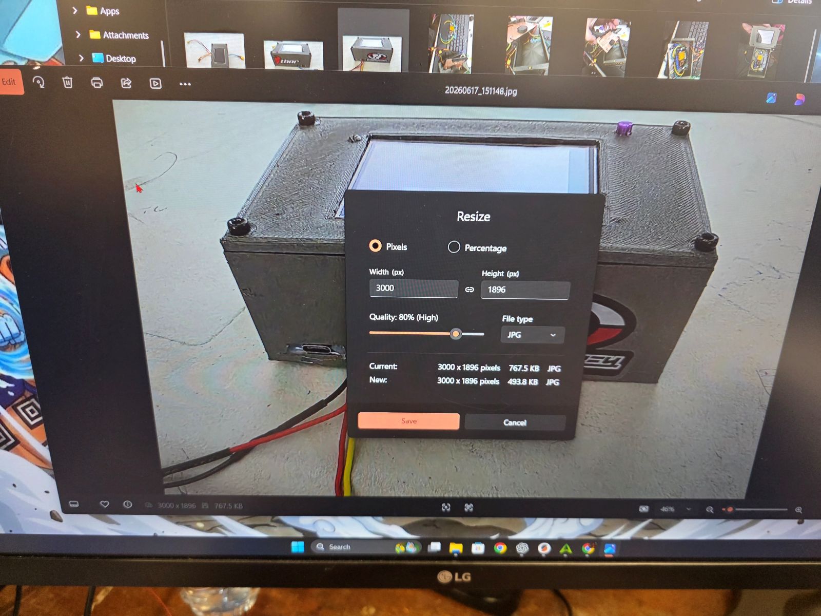 Changing the image width to 1600 pixels