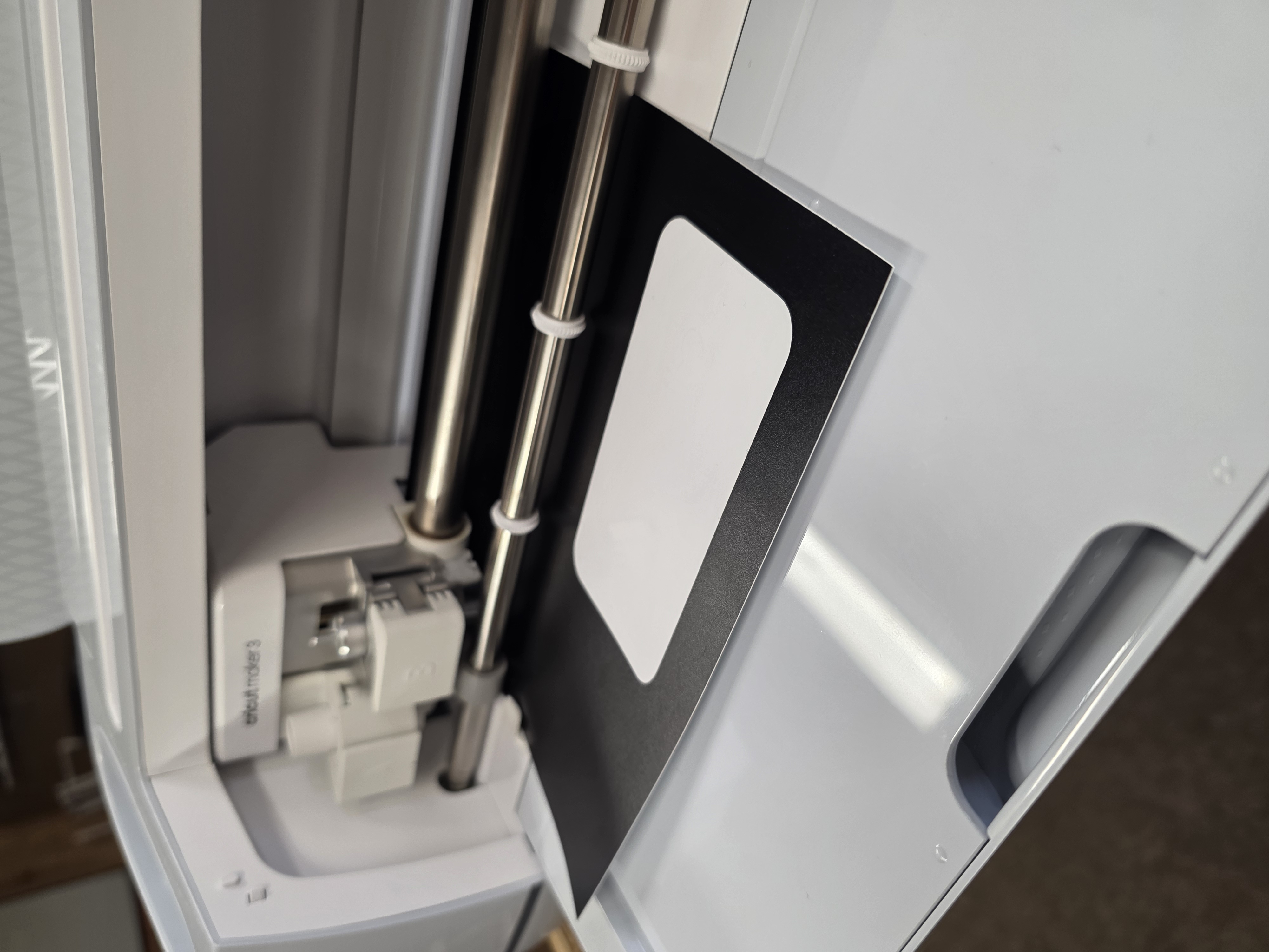 circut start cutting.