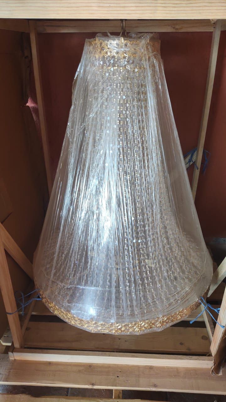 Chandelier packaging