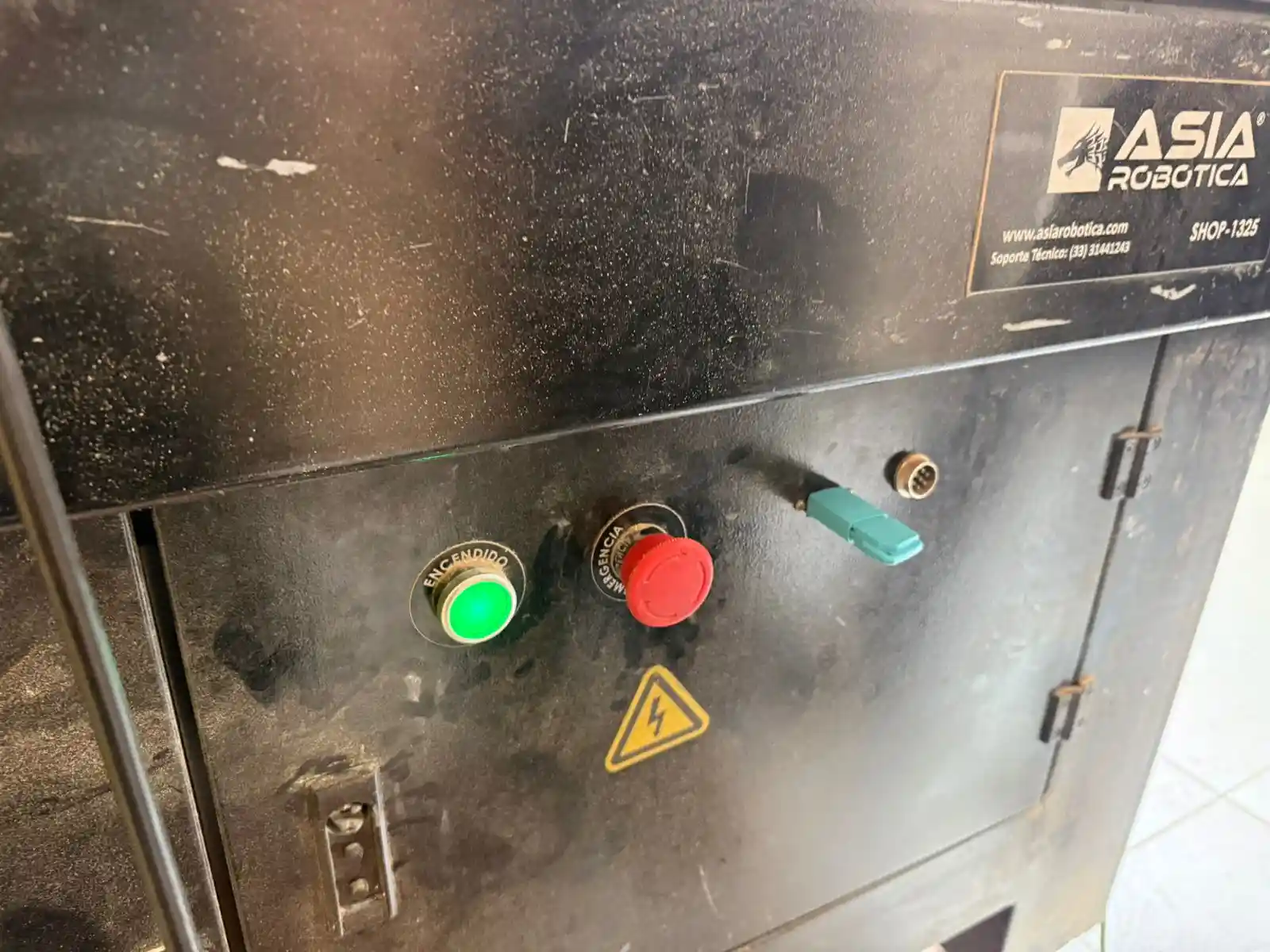 Machine buttons