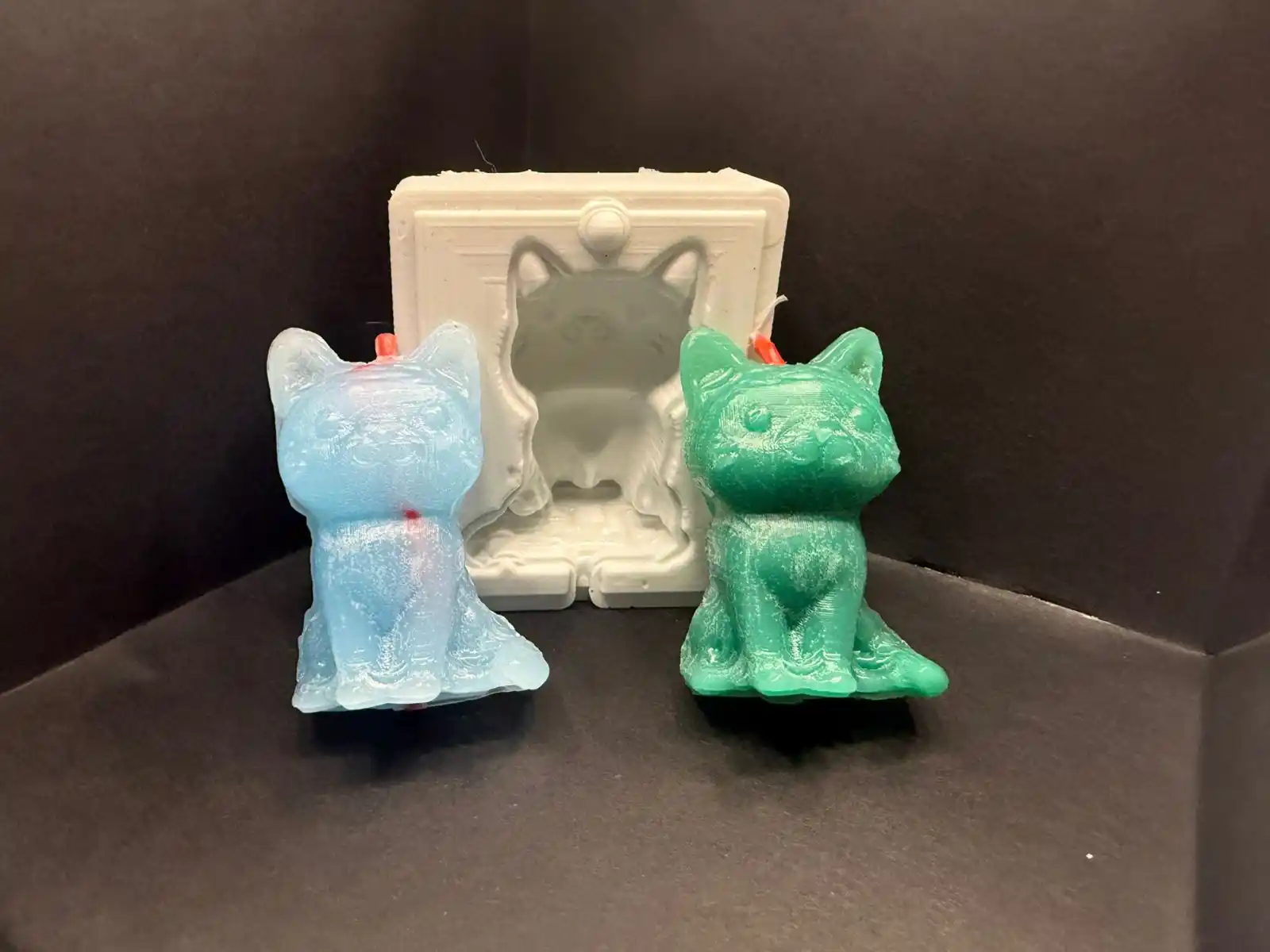 Final cat candle