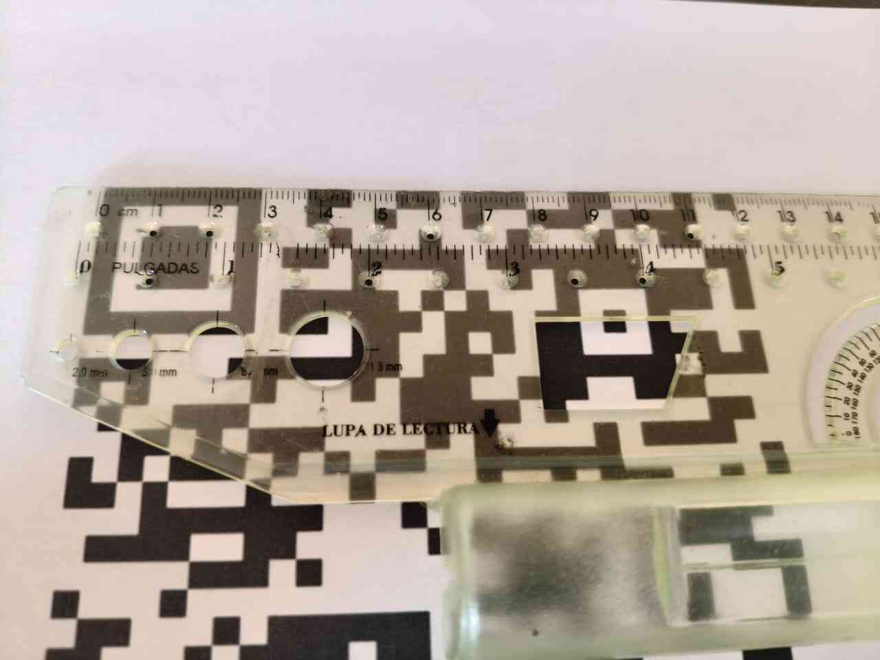 QR-Ruler