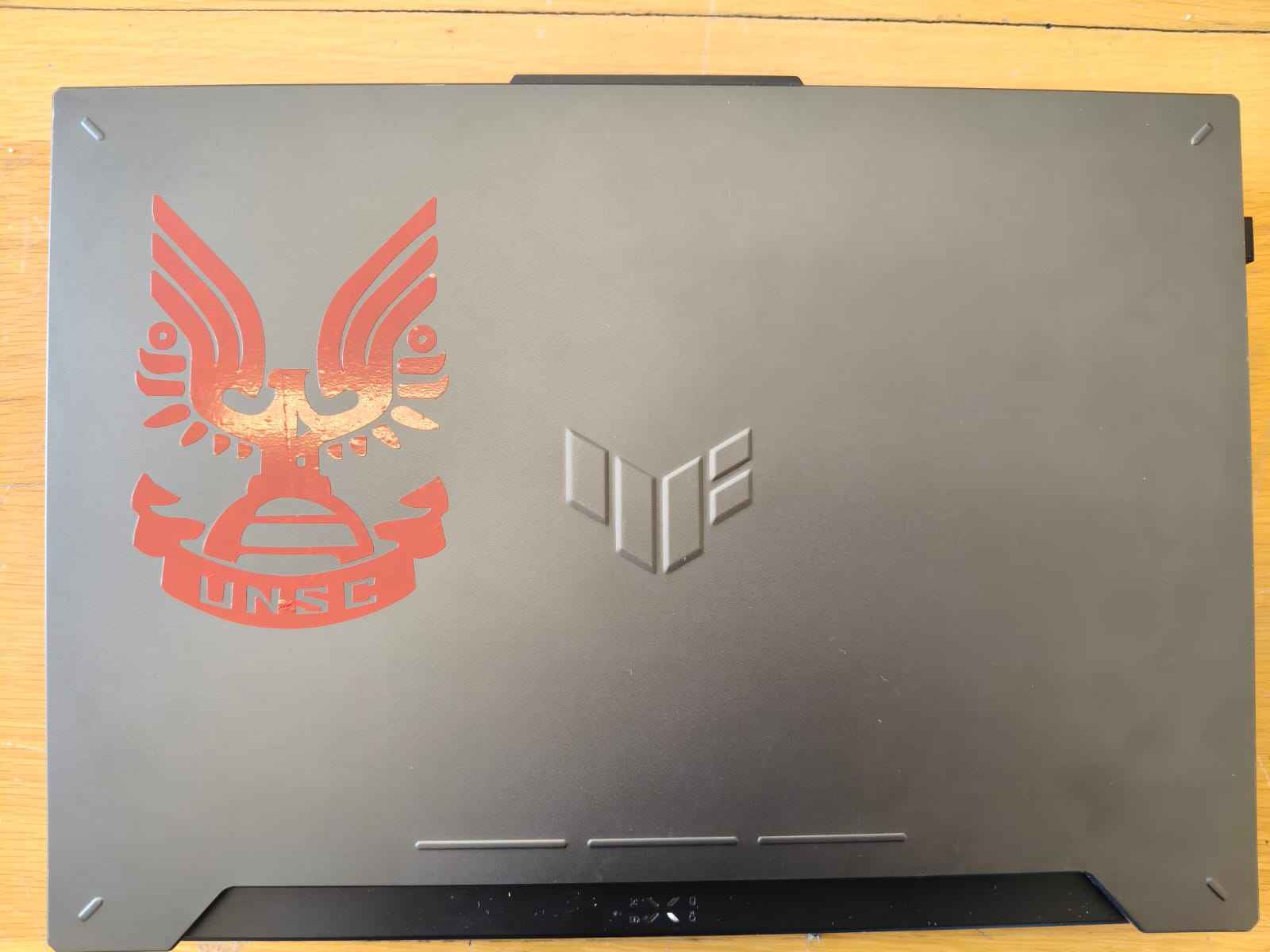 Vinyl Cutter with Material