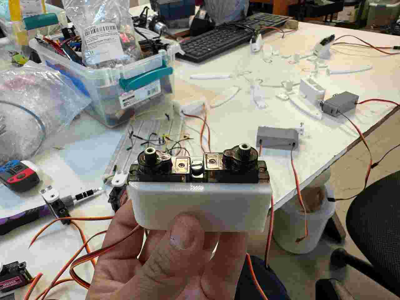 Assembly_V2_7_compressed
