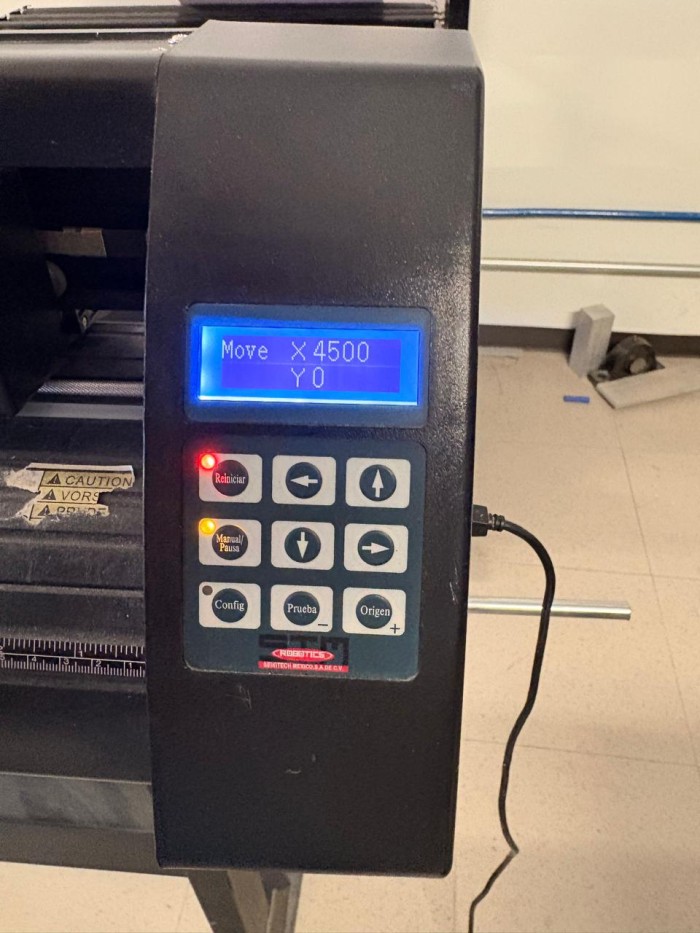 Vinyl Cutter controls