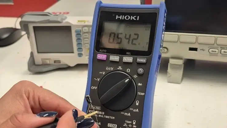 Capacitor Test