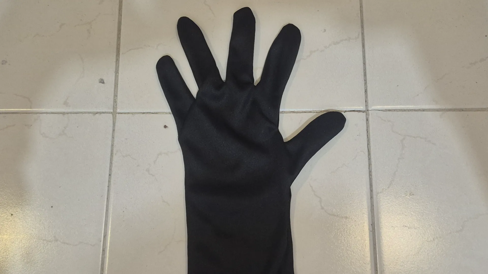 Glove_Textile
