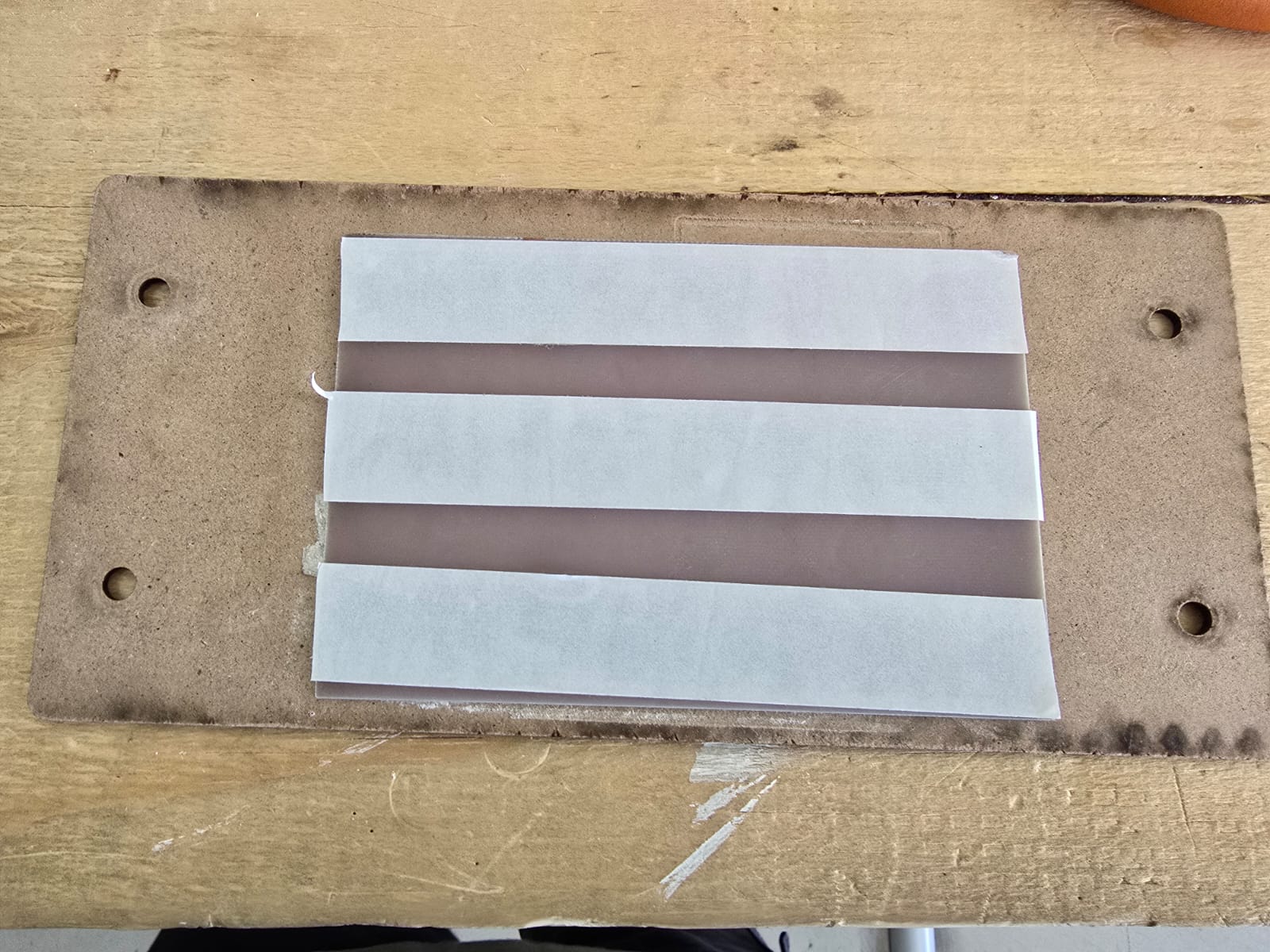 Fixing the copper board to the SRM-20 bed with double-sided tape