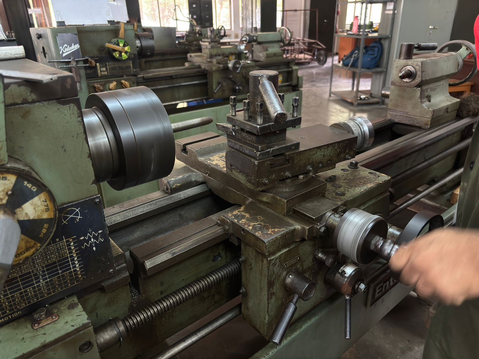 Turning the coupler on the centre lathe