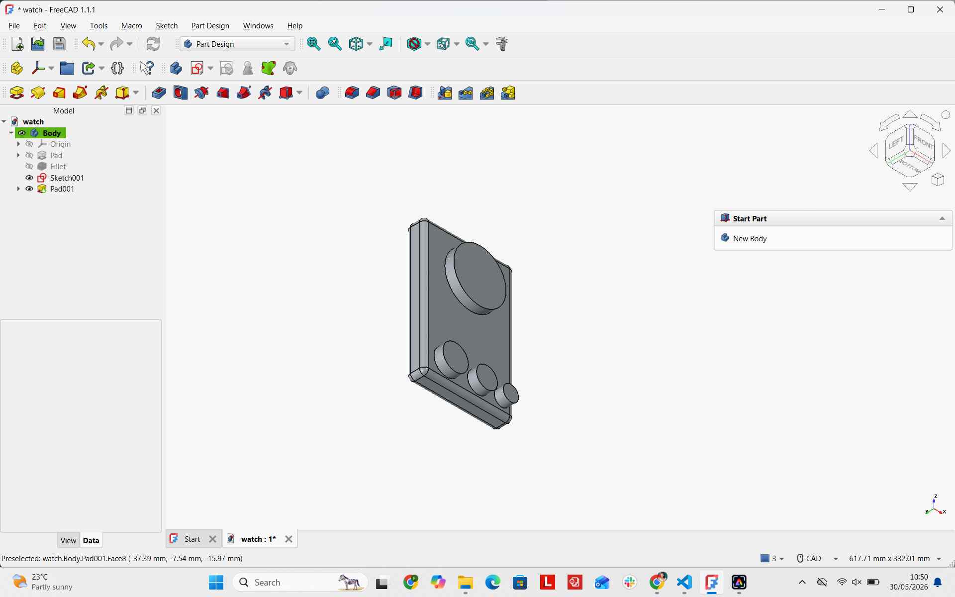 Extruding disc features in 3D