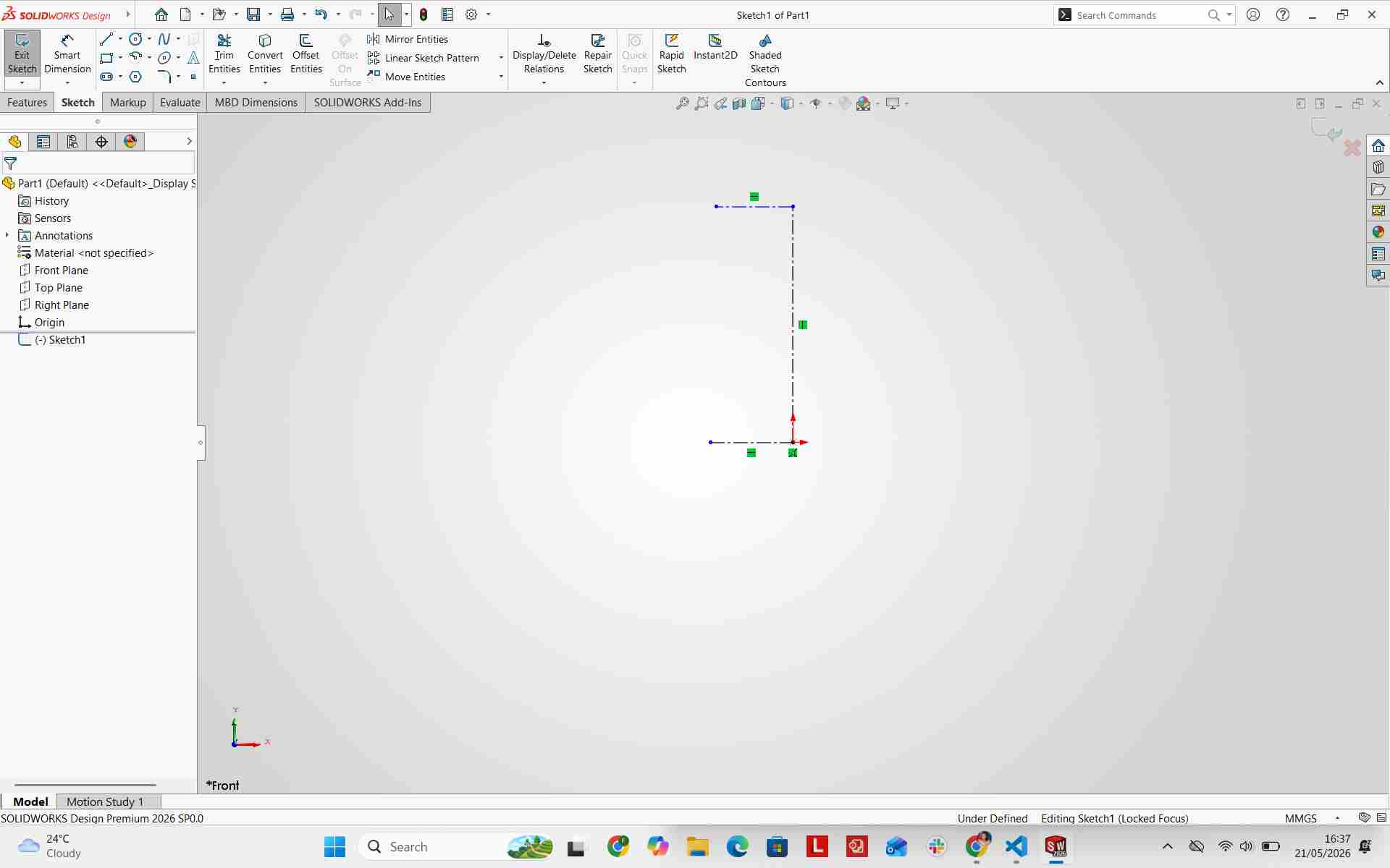 Adding center lines and dimensions